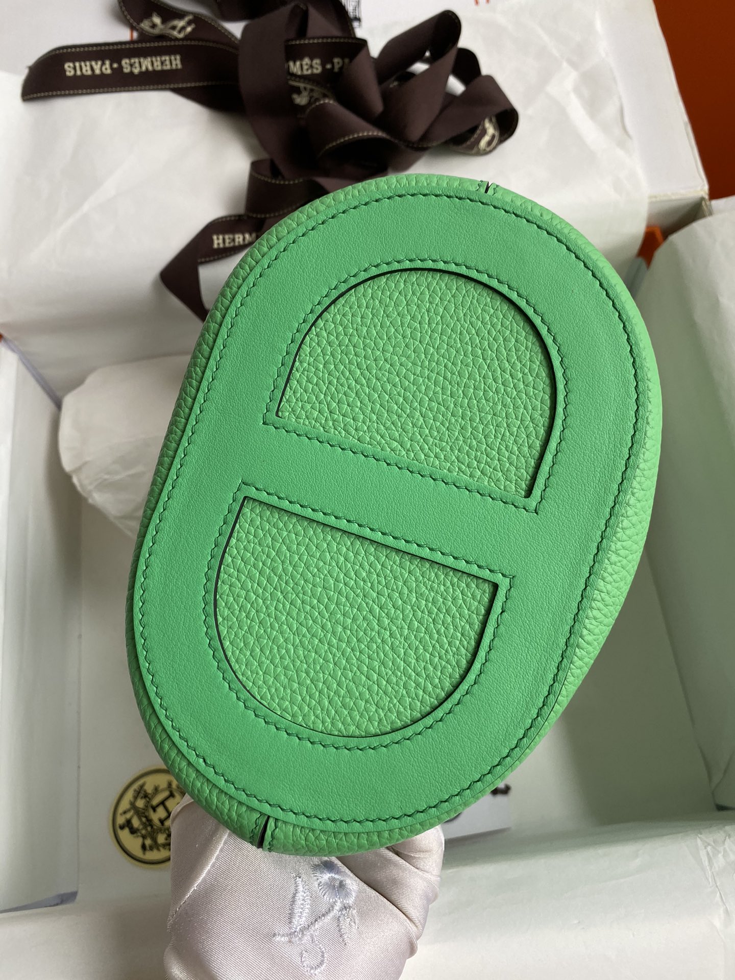 Hermes In The Loop 18 Bag In Vert Comics Clemence Leather